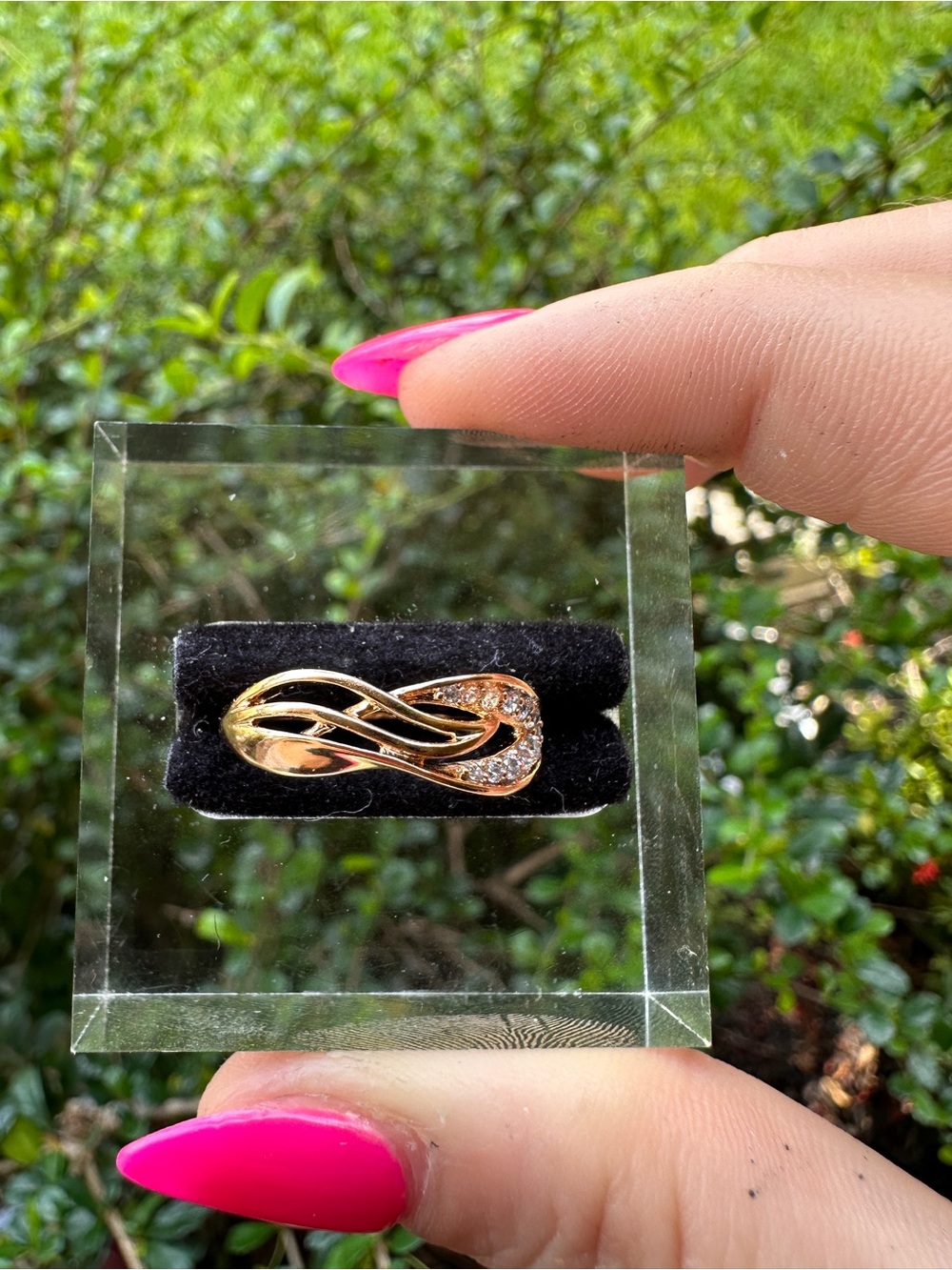Rose Gold Swirl Ring with Crystal Accents - Women Jewelry Rings laminated gold